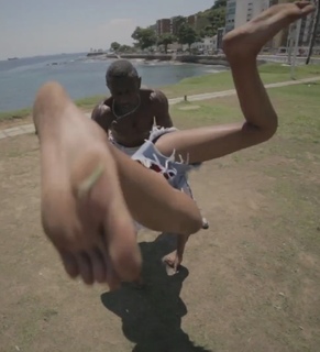 Maya Jama feet photo thumbnail