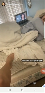 Gabbie Hanna feet photo thumbnail