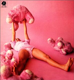 Alicia Silverstone feet photo thumbnail