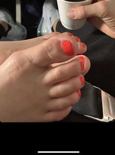 Paige VanZant feet photo thumbnail