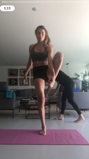 Grazi Massafera feet photo thumbnail