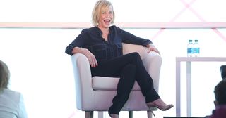 Chelsea Handler feet photo thumbnail