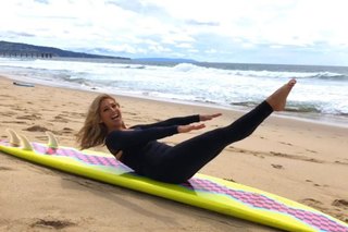 Denise Austin feet photo thumbnail