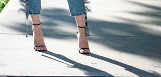 Victoria Waldrip feet photo thumbnail