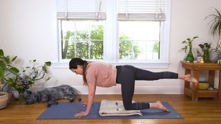 Adriene Mishler feet photo thumbnail