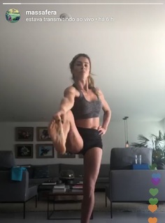 Grazi Massafera feet photo thumbnail