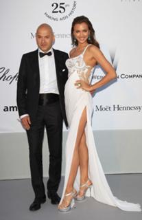 Irina Shayk feet photo thumbnail
