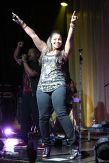 Jordin Sparks feet photo thumbnail
