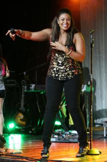 Jordin Sparks feet photo thumbnail