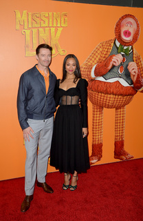 Zoe Saldana feet photo thumbnail