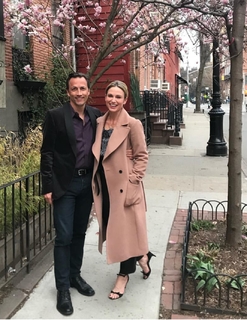 Amy Robach feet photo thumbnail