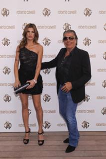 Elisabetta Canalis feet photo thumbnail