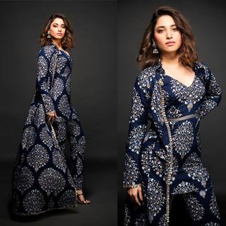 Tamannaah Bhatia feet photo thumbnail