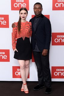 Lily Collins feet photo thumbnail