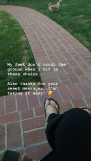 Angela Kinsey feet photo thumbnail