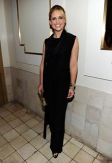 Sarah Michelle Gellar feet photo thumbnail