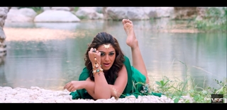 Hansika Motwani feet photo thumbnail