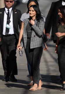 Camila Mendes feet photo thumbnail
