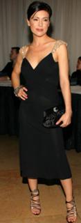 Alyssa Milano feet photo thumbnail