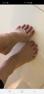 Franciely Freduzeski feet photo thumbnail