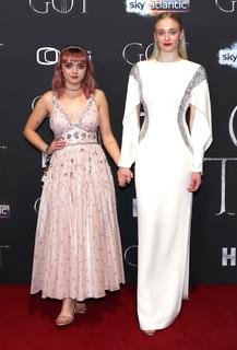 Maisie Williams feet photo thumbnail
