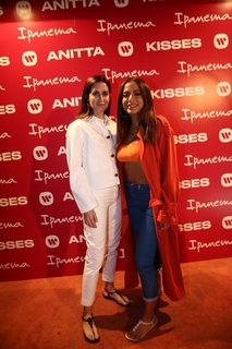Anitta feet photo thumbnail