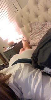 Victoria Waldrip feet photo thumbnail
