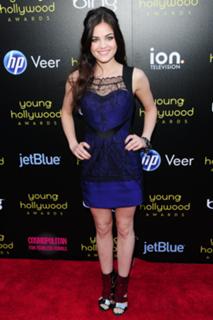 Lucy Hale feet photo thumbnail