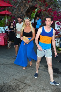 Brooke Hogan feet photo thumbnail