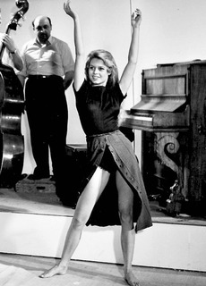 Brigitte Bardot feet photo thumbnail