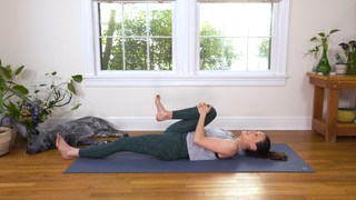 Adriene Mishler feet photo thumbnail