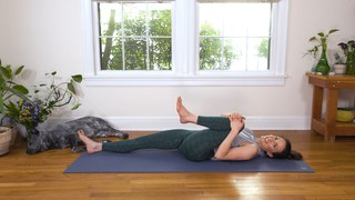 Adriene Mishler feet photo thumbnail
