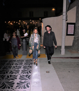 Nicole Richie feet photo thumbnail