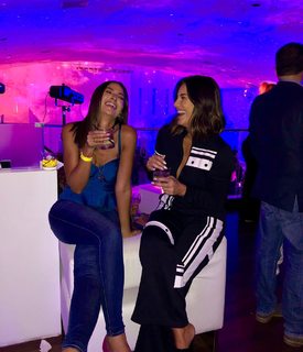 Gaby Espino feet photo thumbnail