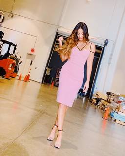 Gaby Espino feet photo thumbnail