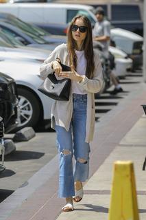 Lily Collins feet photo thumbnail