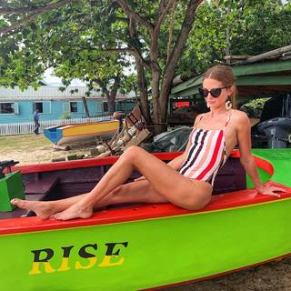 Millie Mackintosh feet photo thumbnail