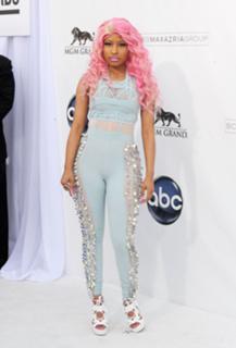 Nicki Minaj feet photo thumbnail