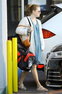 Amy Adams feet photo thumbnail