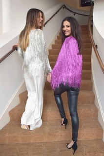 Victoria Justice feet photo thumbnail