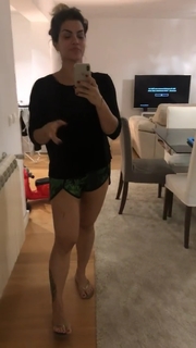 Kelly Key feet photo thumbnail