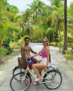 Chiara Ferragni feet photo thumbnail