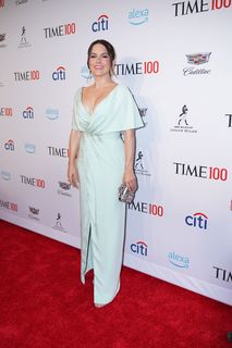 Sophia Bush feet photo thumbnail
