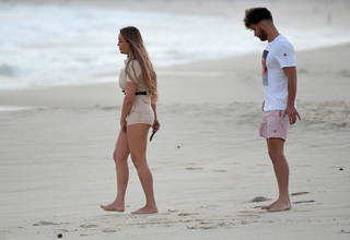 Charlotte Crosby feet photo thumbnail