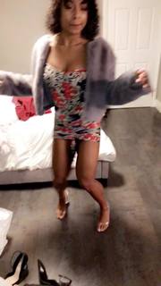 Qimmah Russo feet photo thumbnail