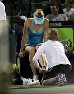 Maria Sharapova feet photo thumbnail