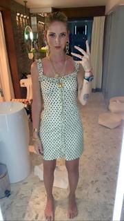 Chiara Ferragni feet photo thumbnail