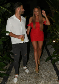 Charlotte Crosby feet photo thumbnail