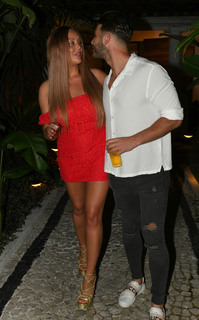Charlotte Crosby feet photo thumbnail