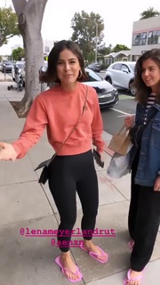 Lena Meyer-Landrut feet photo thumbnail